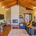 Casa De Perre 度假居 维亚纳堡